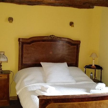 Les Trois Cheminees Chambres D'Hotes Livarot-Pays-d'Auge Buitenkant foto