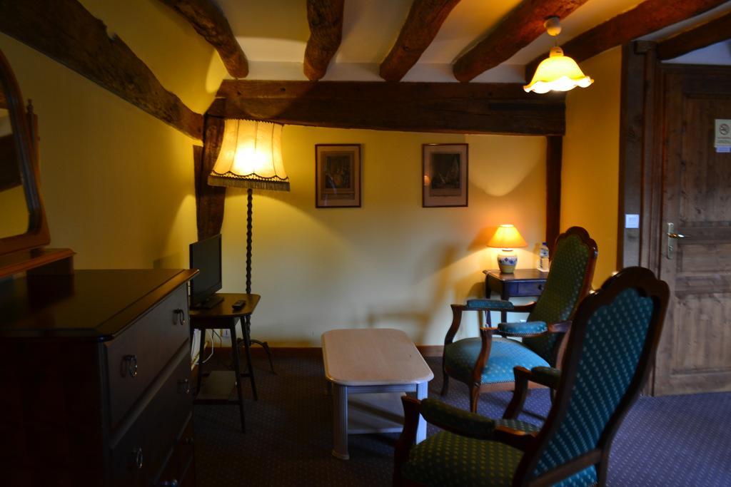 Les Trois Cheminees Chambres D'Hotes Livarot-Pays-d'Auge Buitenkant foto