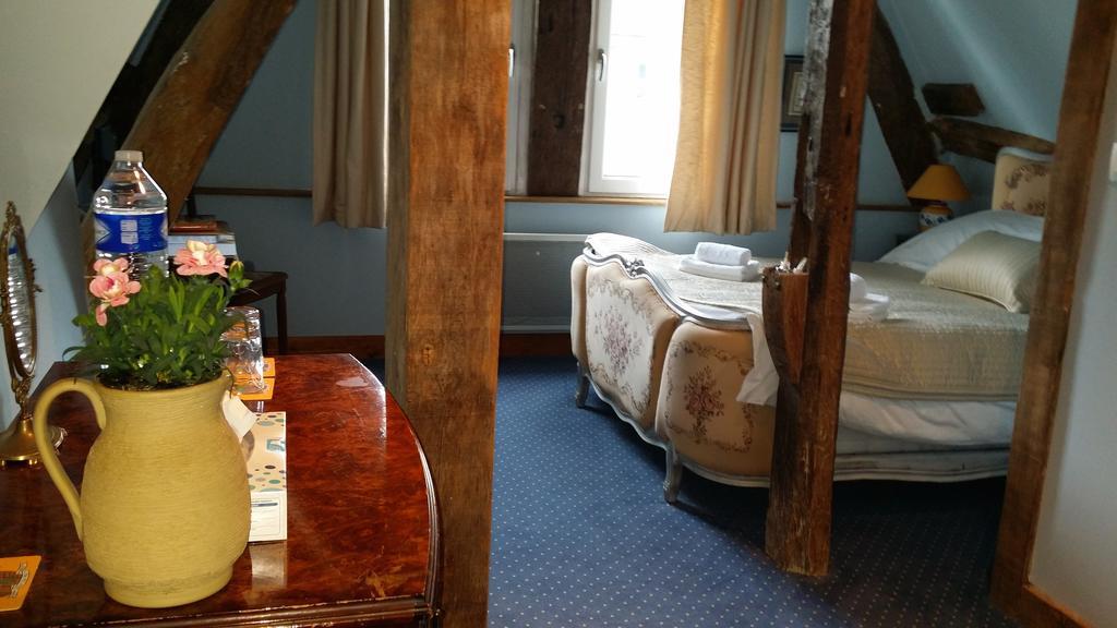 Les Trois Cheminees Chambres D'Hotes Livarot-Pays-d'Auge Buitenkant foto